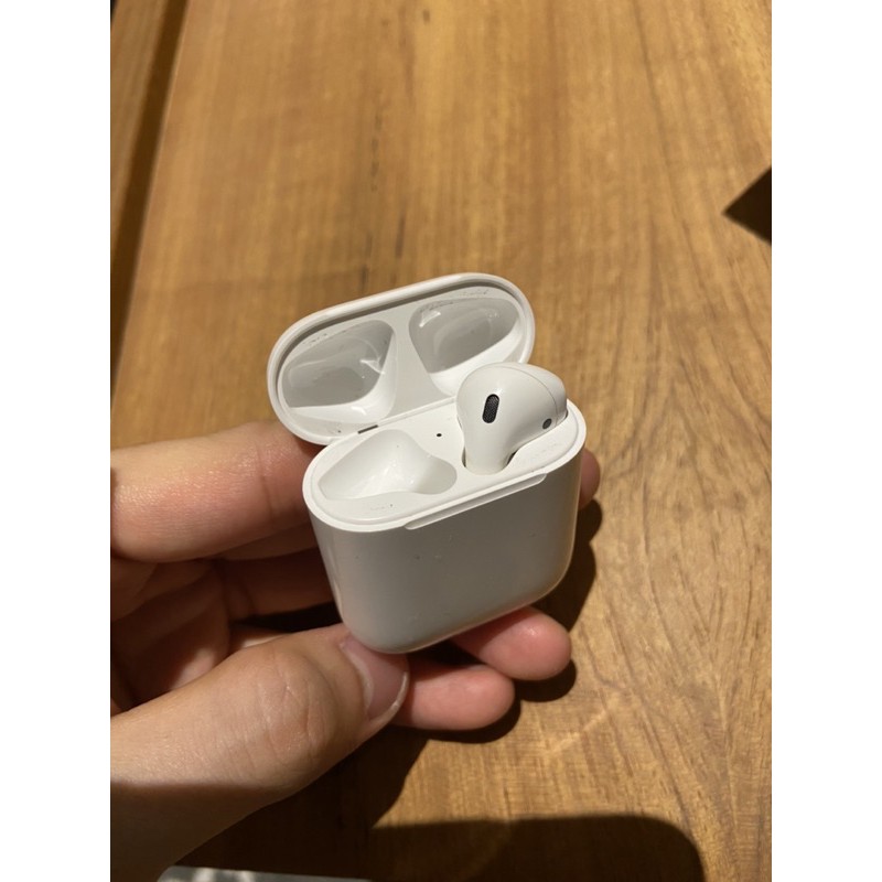 Apple AirPods 100%二手正品 ***非完整, 僅右耳, 少左耳***