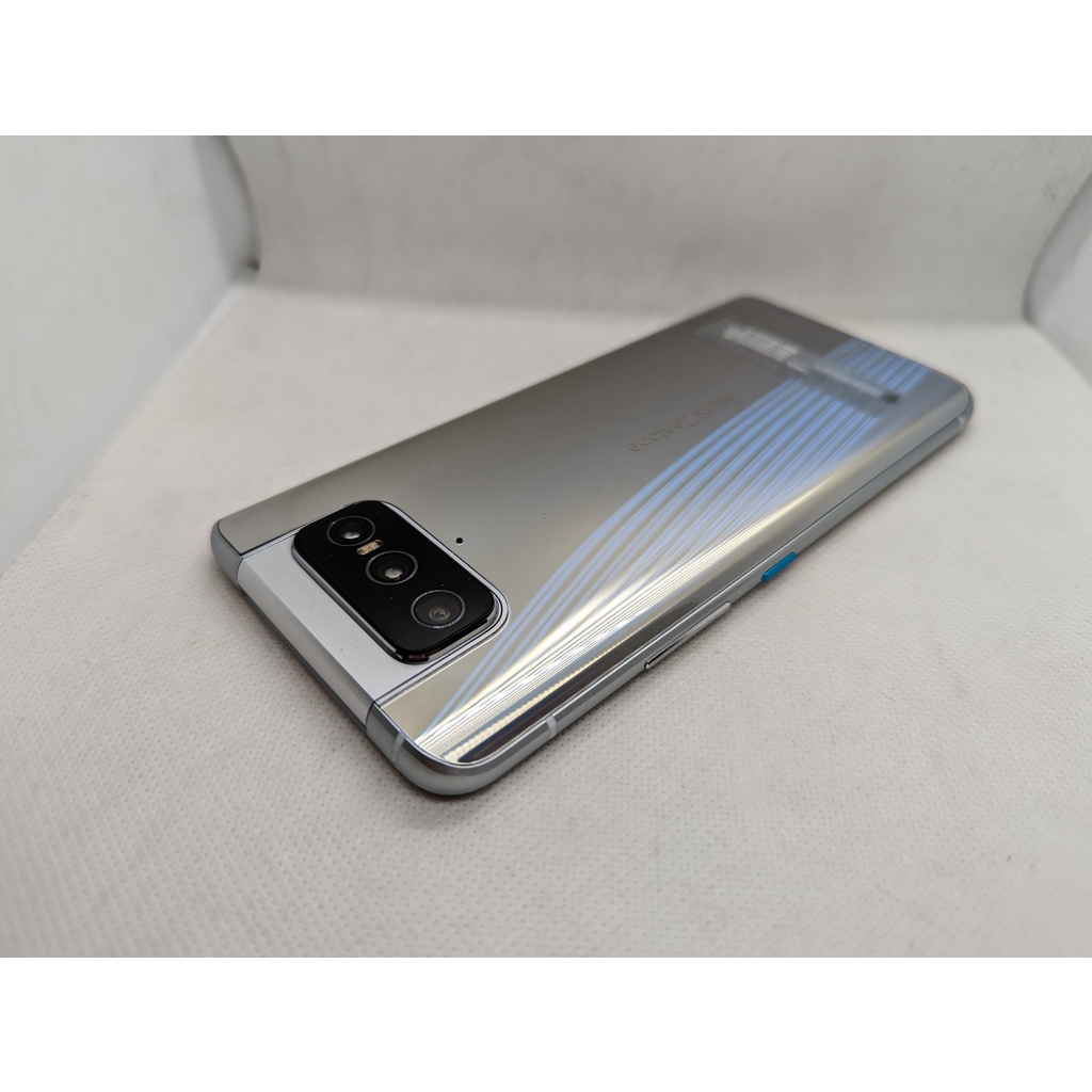 ASUS ZenFone 8 Flip ZS672KS 8G/128 台灣公司貨 全新品！