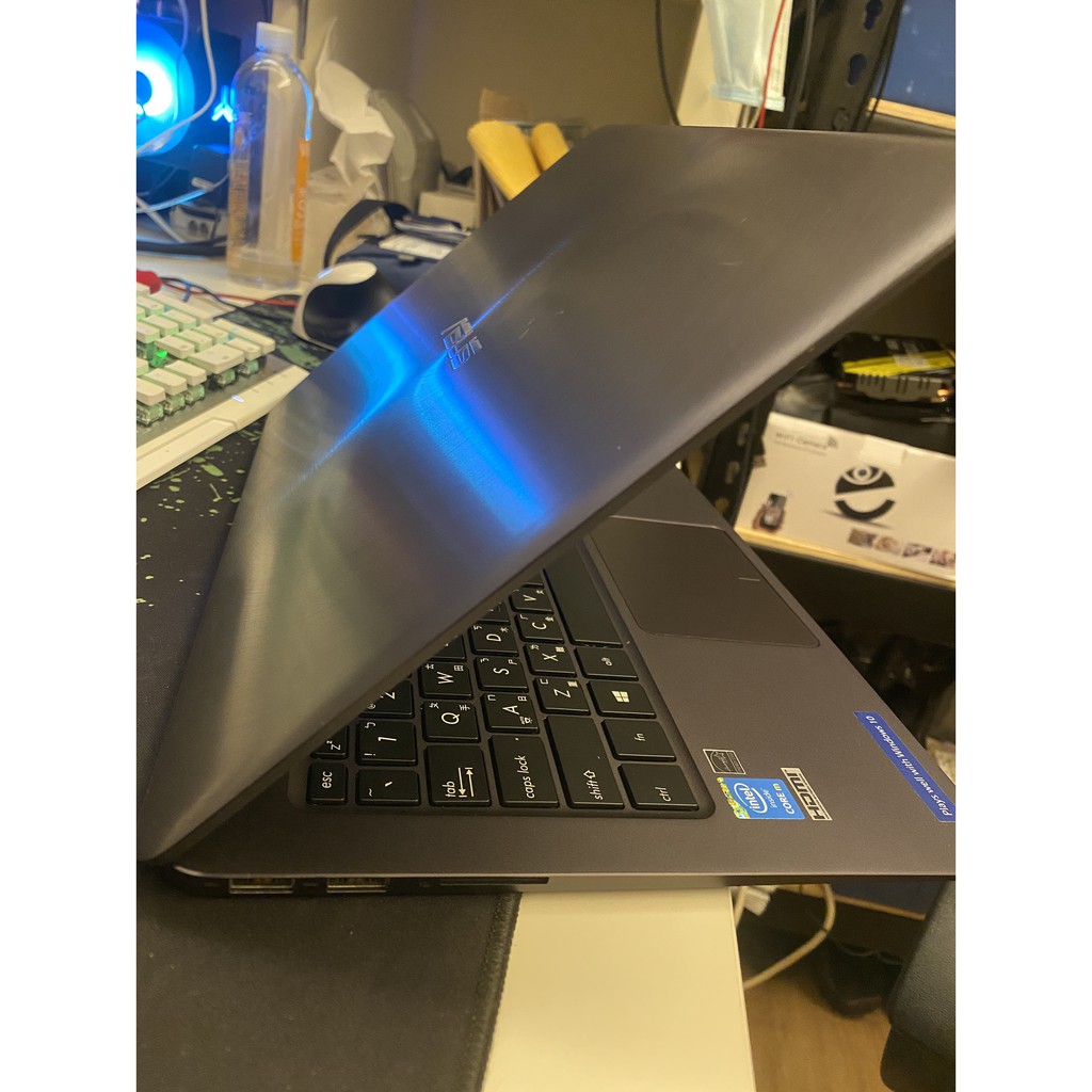 💥☢成欽電腦SETOUT ASUS 13.3吋ZenBook UX305 超薄商務筆電💥☢