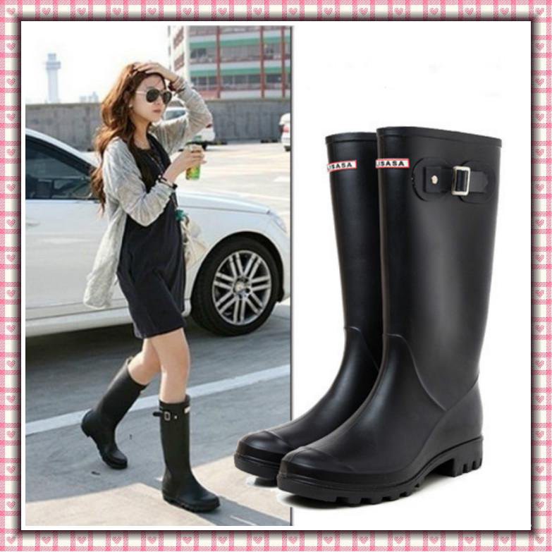 2021 雨鞋天然橡膠雨靴搭扣環帶雨鞋女經典霧黑長筒獵人靴百搭馬丁靴雪地靴防水機車靴耐髒防滑 蝦皮購物