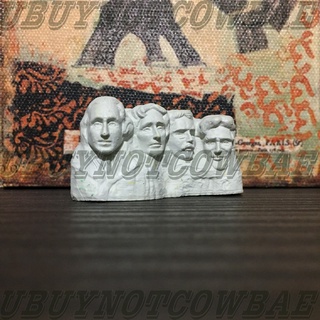 Safari 模擬雕像 微縮模型 美國 總統 拉什莫爾山 四大總統雕像 Mount Rushmore 地標 建築