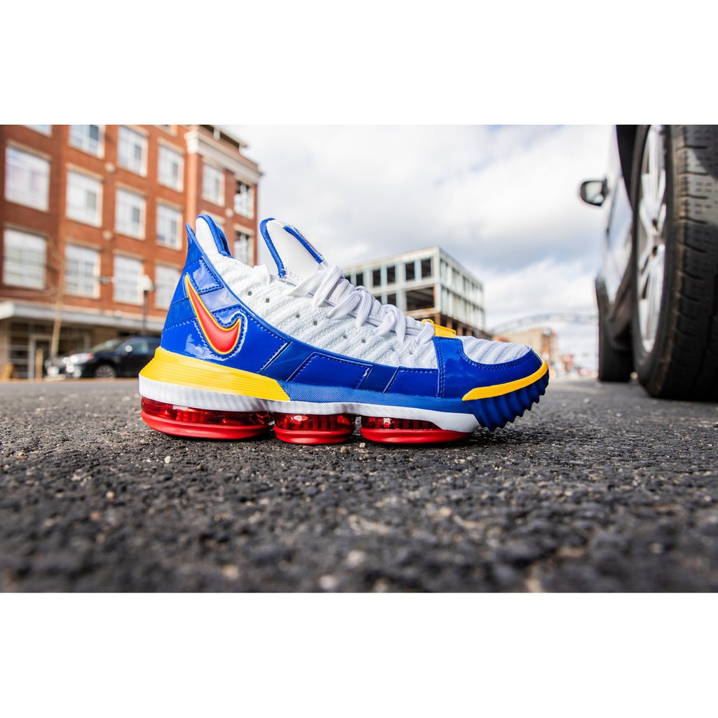 nike lebron 16 sb