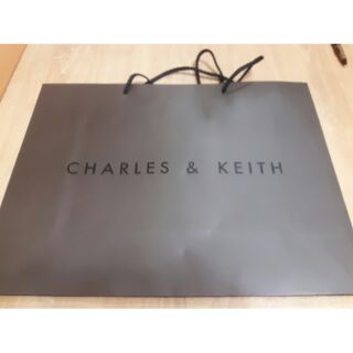 全新 Charles&keith (小ck)（大）紙袋 尺寸40*30*14