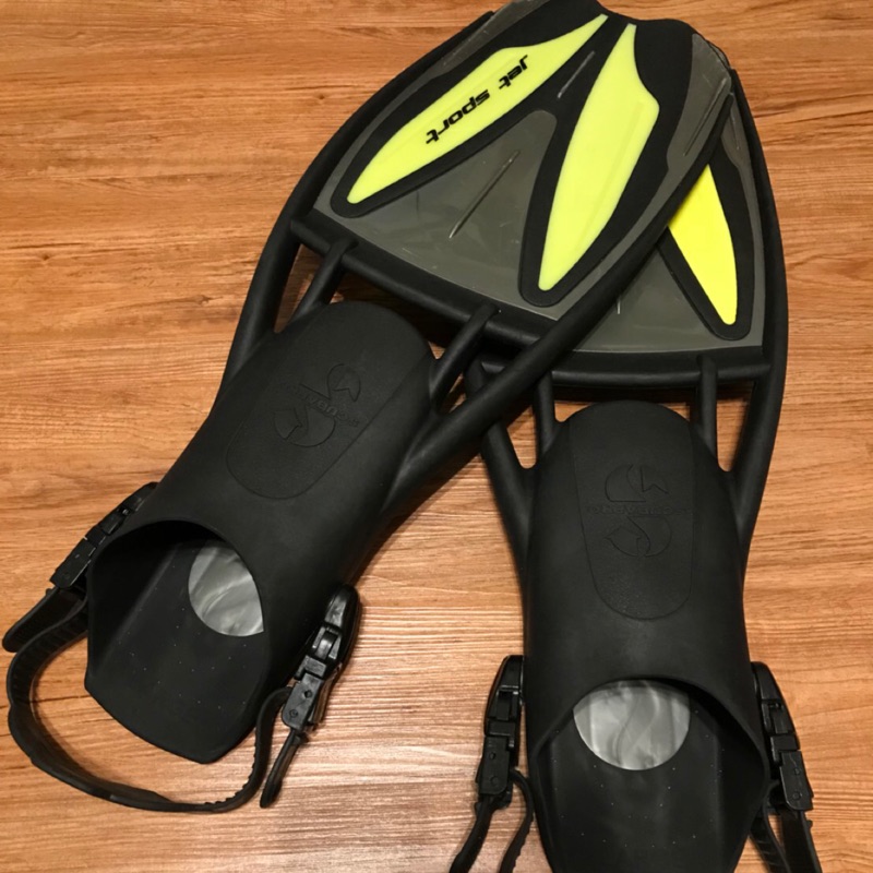 二手 Scubapro 蛙鞋（L號）黃黑配色