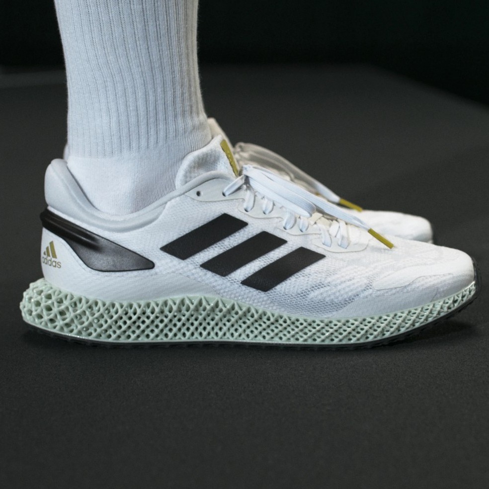 [現貨US13] Adidas 4D Run 1.0 Superstar 白黑 慢跑鞋 科技 男鞋 大尺碼 EG6264