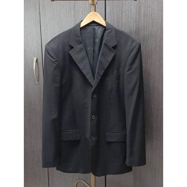（義大利製）正品GIORGIO ARMANI亞曼尼 男黑色85％混羊毛單排三釦西裝外套B52