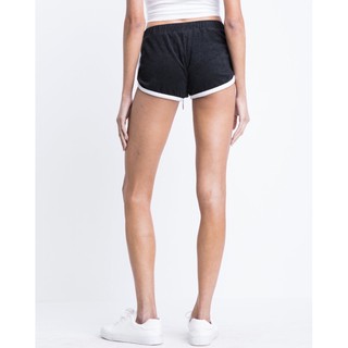 美國加州品牌 STUSSY WOMEN LOGO SHORTS 女用黑色短褲 白滾邊織帶 熱褲 運動短褲 真理褲