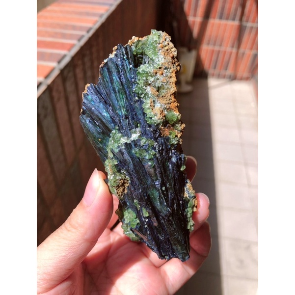 藍鐵礦與板磷鐵共生 礦物晶體/標本藍/教學  產地：巴西