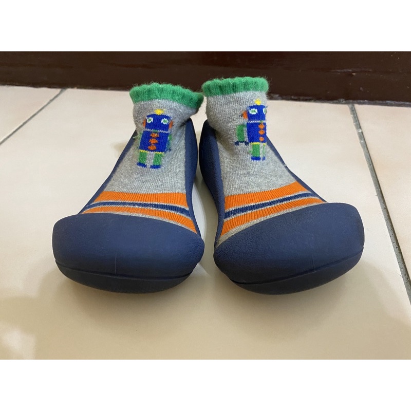 二手 韓國Attipas襪鞋 13.5cm