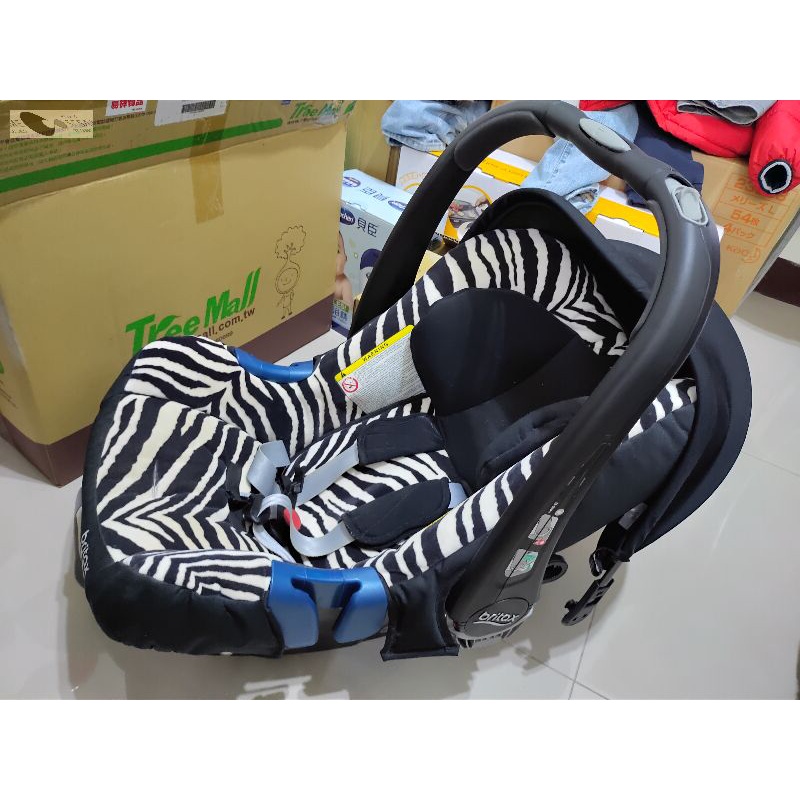 Britax汽車安全座椅/嬰兒提籃 斑馬紋 中古/二手 附轉接器