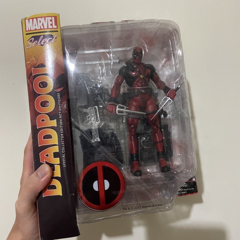 現貨 Marvel Select Deadpool 死侍 萊恩雷諾斯 漫威 盒舊 全新未拆 盒況如圖 x戰警 內附地台