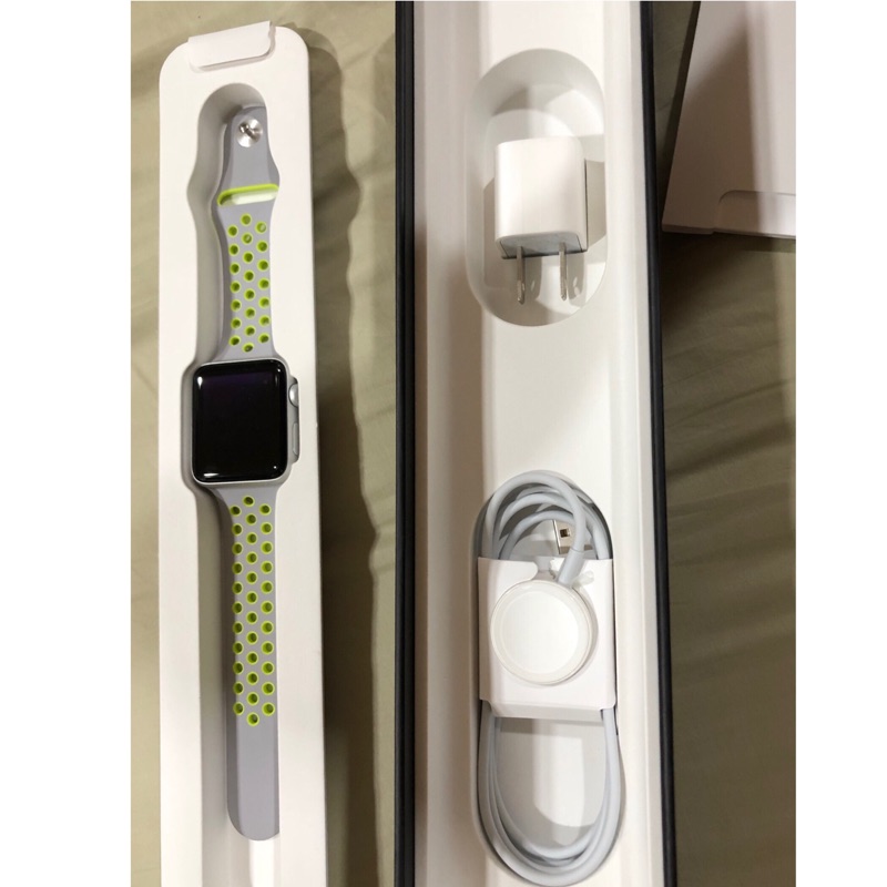 (全新僅開機測試）Apple Watch Nike+