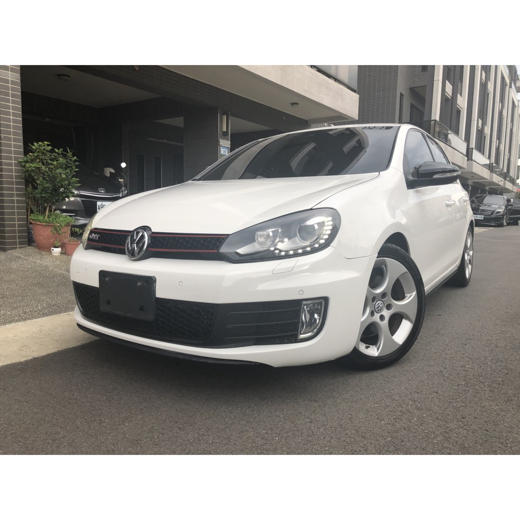 GOLF GTI 2.0 白1 11年 職業軍人 八大,一手車,二手車,實車實價,全額貸款,超貸找錢,低月付,0元交車