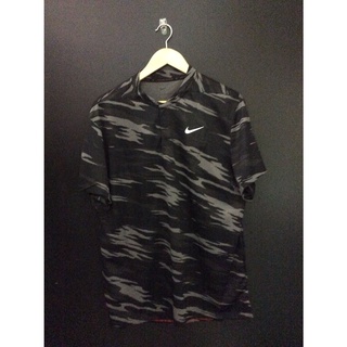 Nike tiger woods TW golf shirt size:M