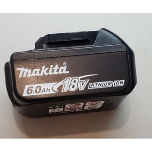 Makita牧田6.0ah 18V原廠電池加DC18RC充電器各一個9成9新便宜賣(整組不拆售)