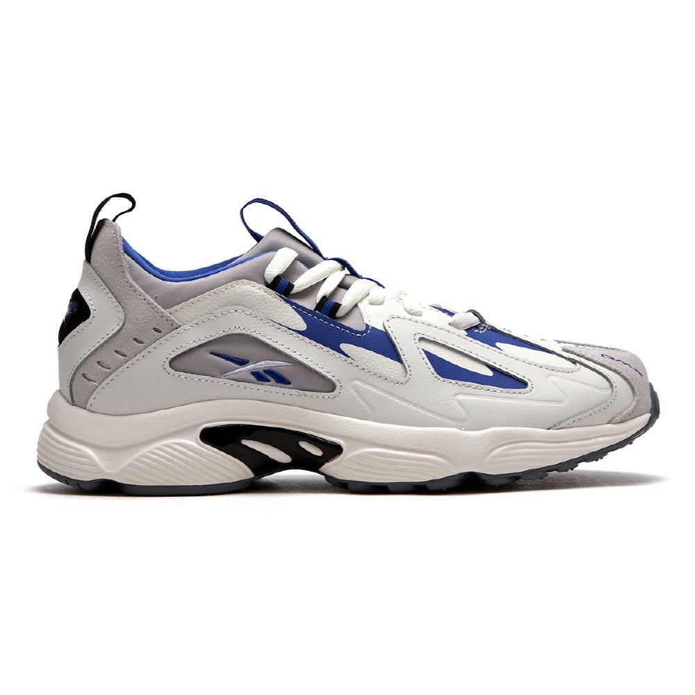 wanna one reebok dmx