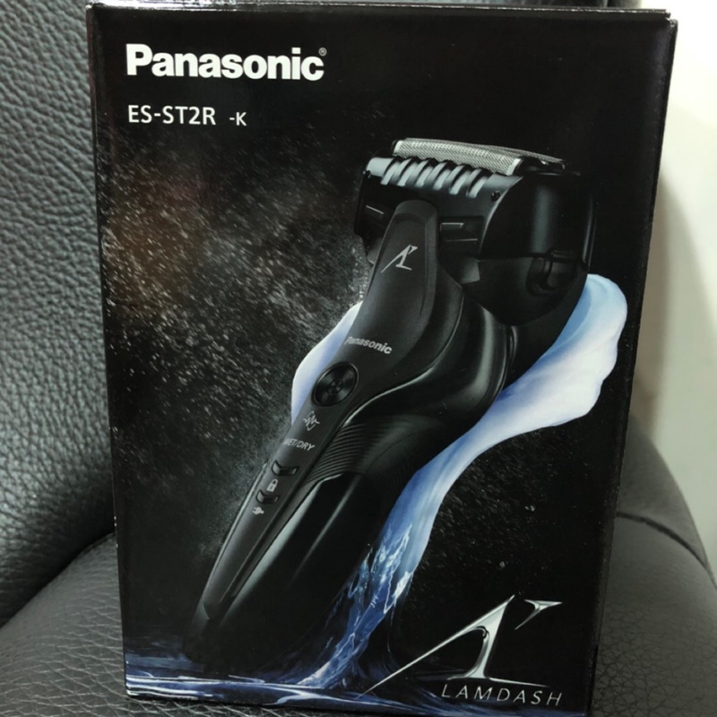 [Panasonic 國際牌] 三刀頭電動刮鬍刀（ES-ST2R-K) 黑色 日本製 可水洗 全新現貨