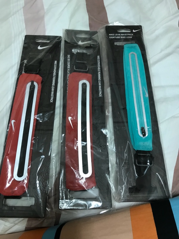 nike expandable running lean waistpack