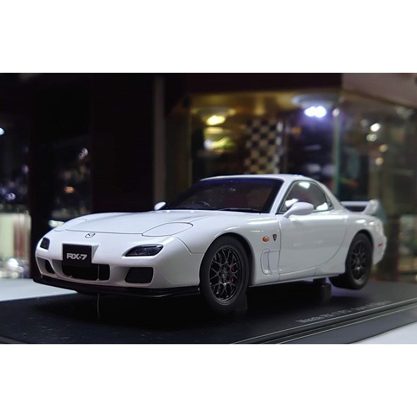 Autoart 1 18 Mazda Rx 7 Fd Spirit R Type A 白頂紅配二門 原盒 蝦皮購物