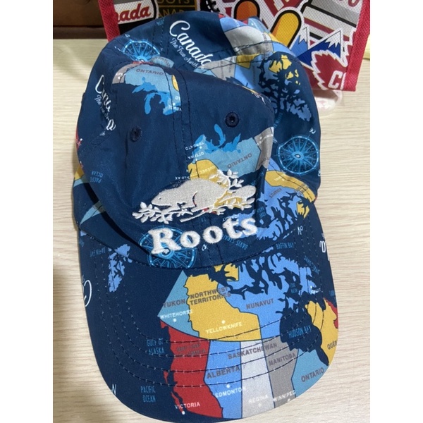 （二手現貨）加拿大正牌Roots kids帽子 藍色地圖棒球帽後面可以是鬆緊帶
