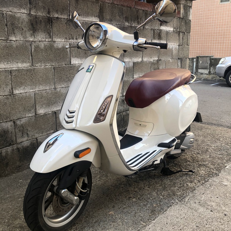 同路中古機車Vespa sprint150