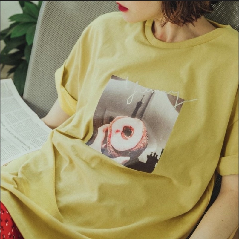 PAZZOx黃小米聯名oversize美式甜甜圈T恤黃色