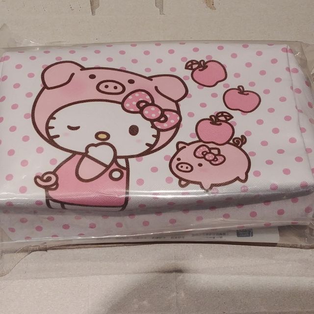 7-11福袋 Hello Kitty 豬年化妝包 - 點點款
