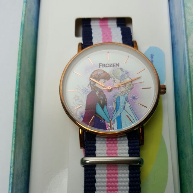 Disney 迪士尼正版授權經典錶 （冰雪奇緣、小熊維尼款）