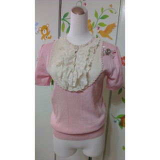 ☆╮全新品╭☆ **轉賣MAYUKI 獨特氣質 蕾絲別針上衣