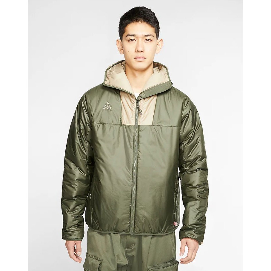 nike acg hooded jacket