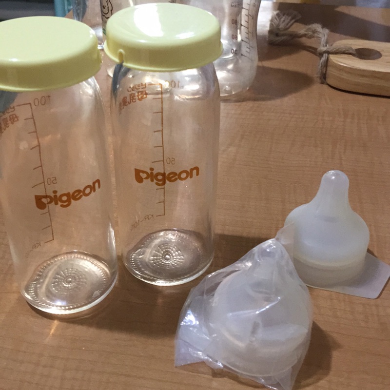 （已保留）貝親新生兒玻璃奶瓶儲乳瓶100ml pigeon