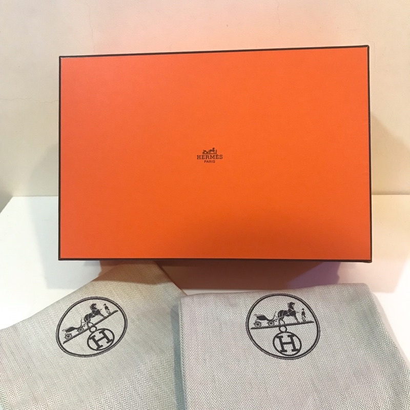 愛馬仕 HERMES 鞋盒 硬紙盒 附鞋子防塵袋 精品紙盒