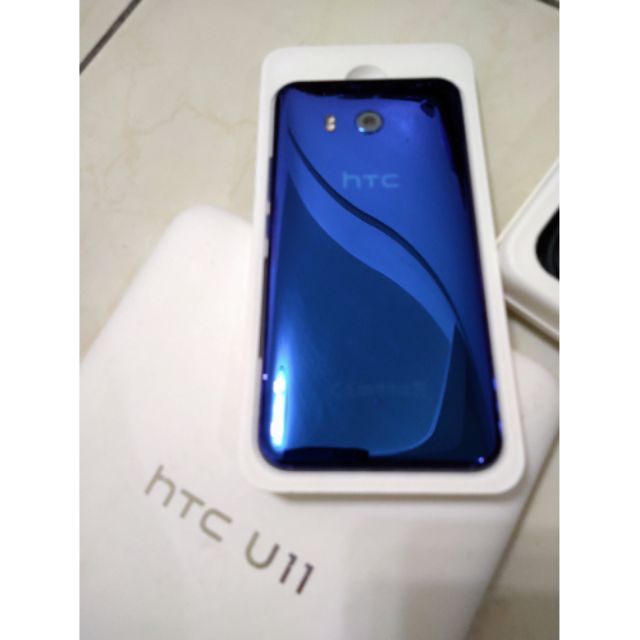 HTC U11 64G  99%新 原廠盒裝公司貨3600元