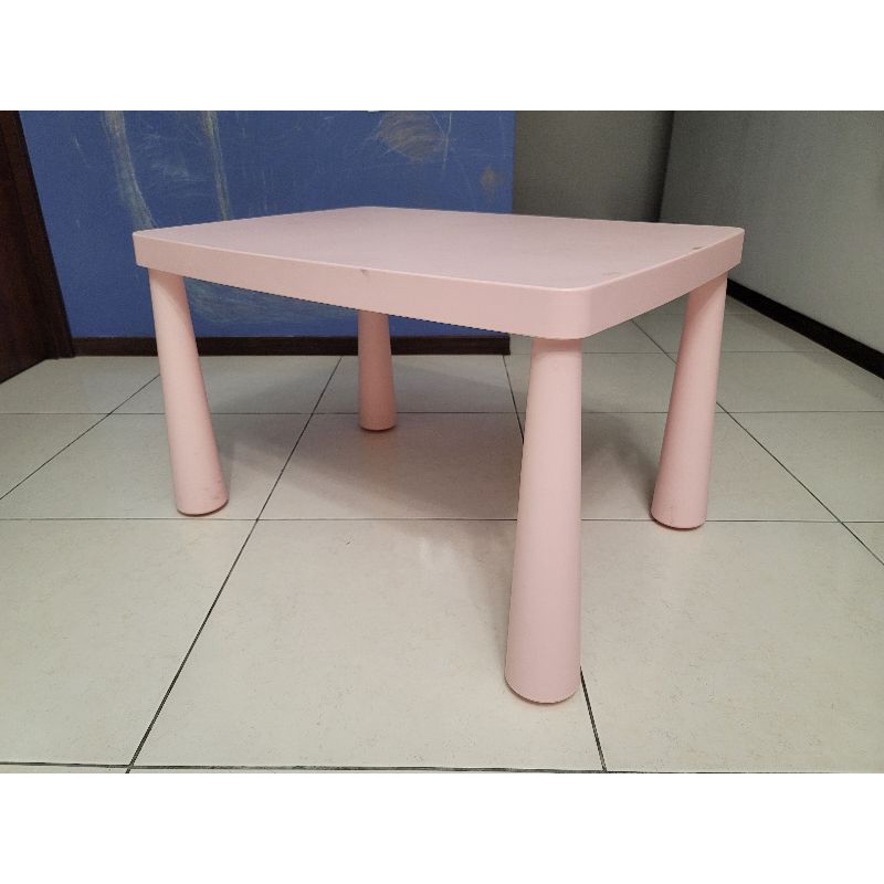 👍二手好物👍(雙北可約自取)Ikea mammut 兒童桌 粉紅色