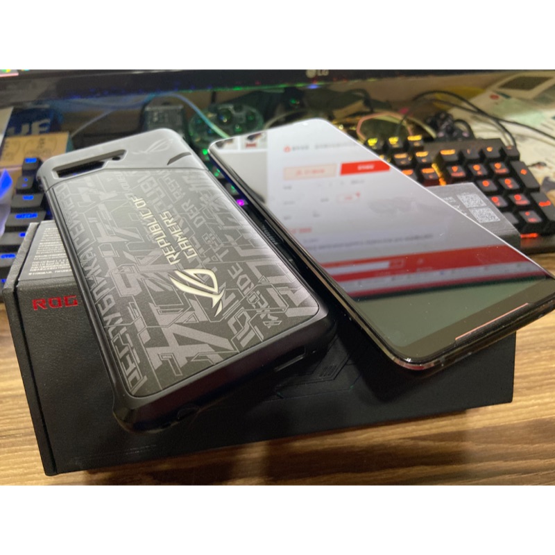 Rog phone 2 12G/512GB 9成新