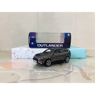 1/43 Outlander 囧頭 原廠精品模型車 棕色