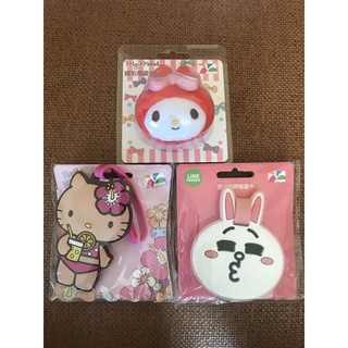 美樂蒂絨毛悠遊卡. 其他兩個附贈