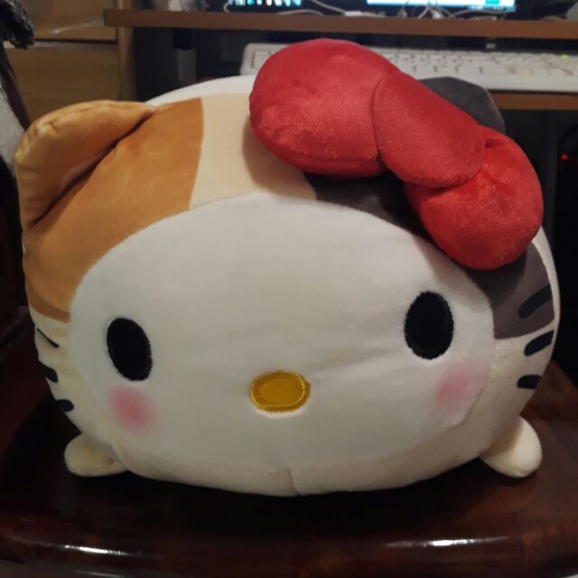 Hello Kitty 娃娃 趴姿抱枕 三色猫