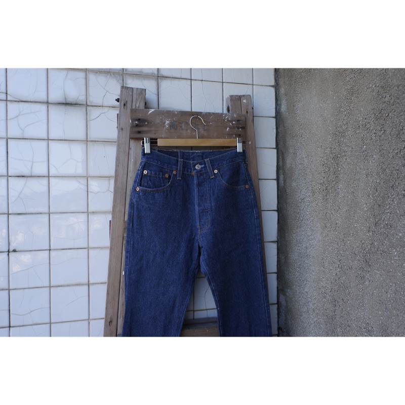 W28 美國製 501 深色 Levis 改窄 二手牛仔褲 Levi's 二手褲 501XX 真品保證 0701搶先看