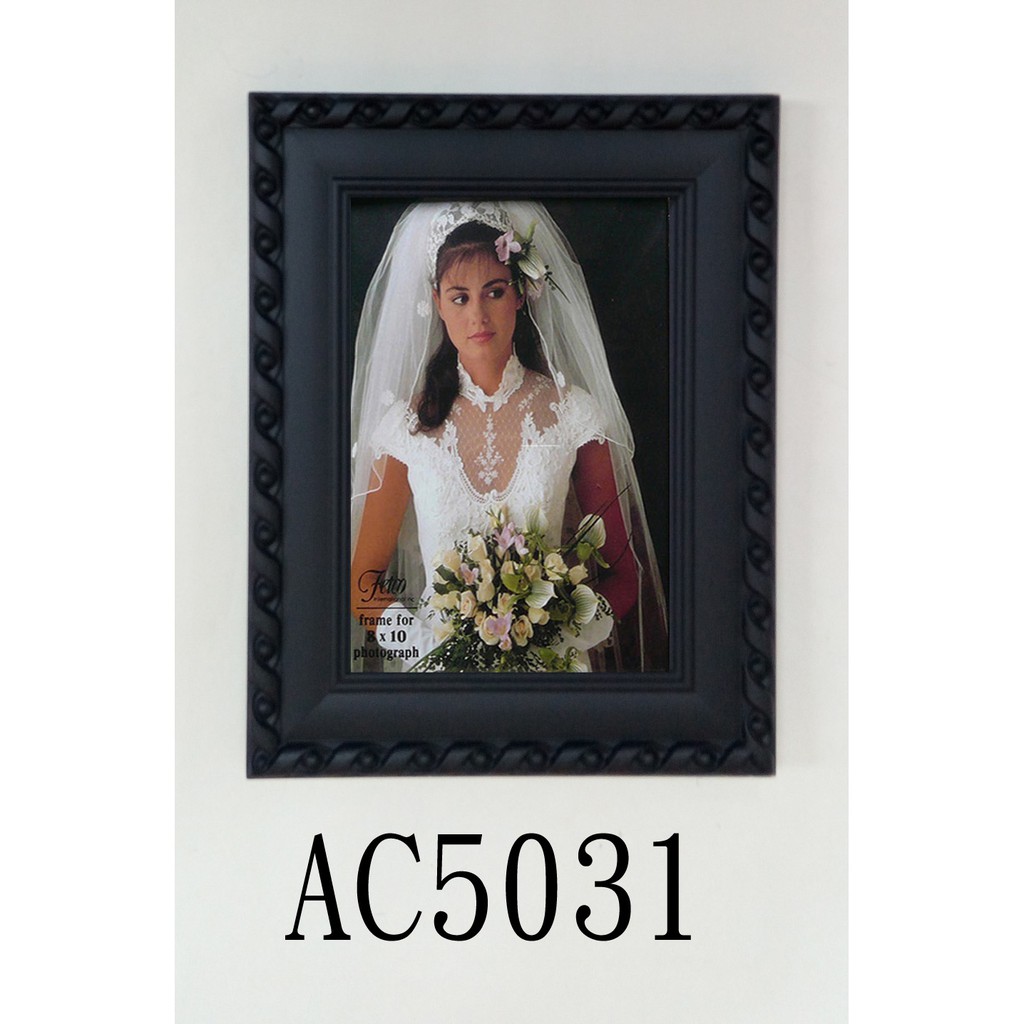 AC5031:5X7"黑色古典木質相框-牆掛/站立-直/橫皆可