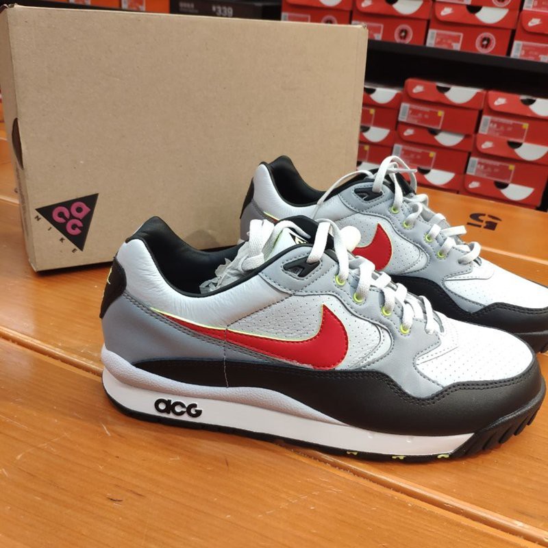 nike air wood acg