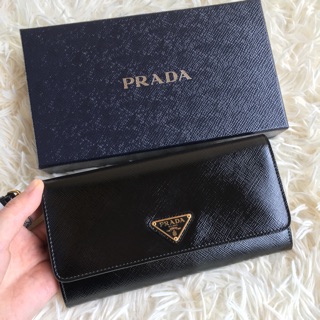 ✨ Prada黑色漆皮經典三角LOGO雙釦長夾/手拿包✨