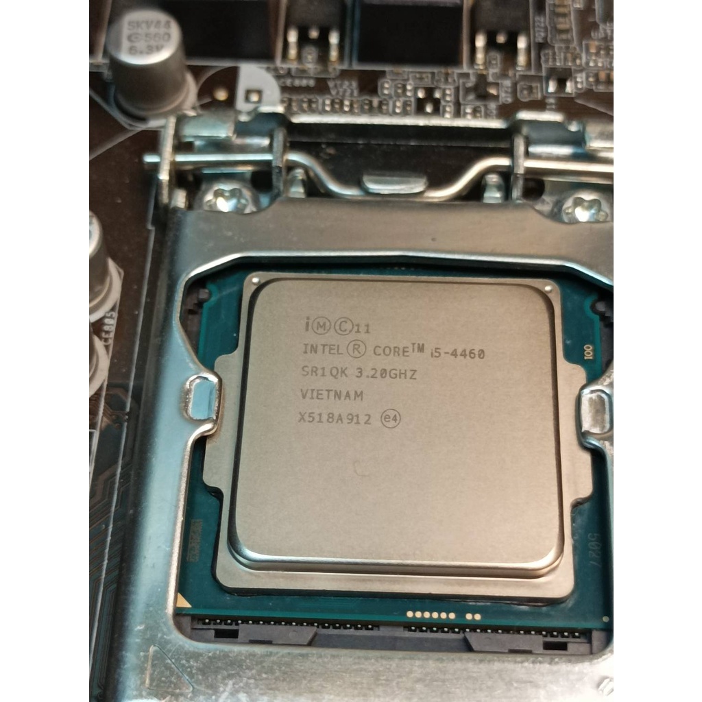 好貨專賣-英特爾i5-4460四核心處理器LGA 1150 四代(無風扇)+華擎B85主機板(WIN10數位授權啟用)