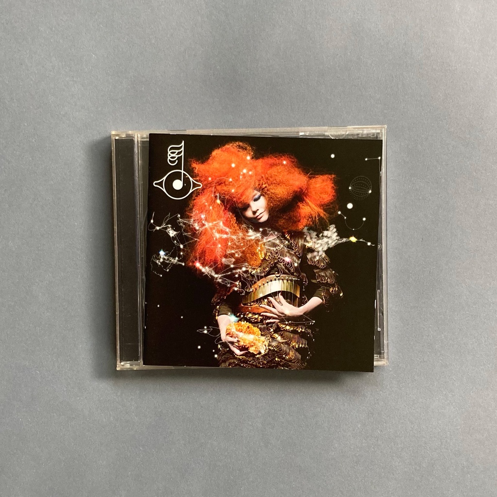 【Biophilia 自然定律】Björk Bjork碧玉 ● 二手CD