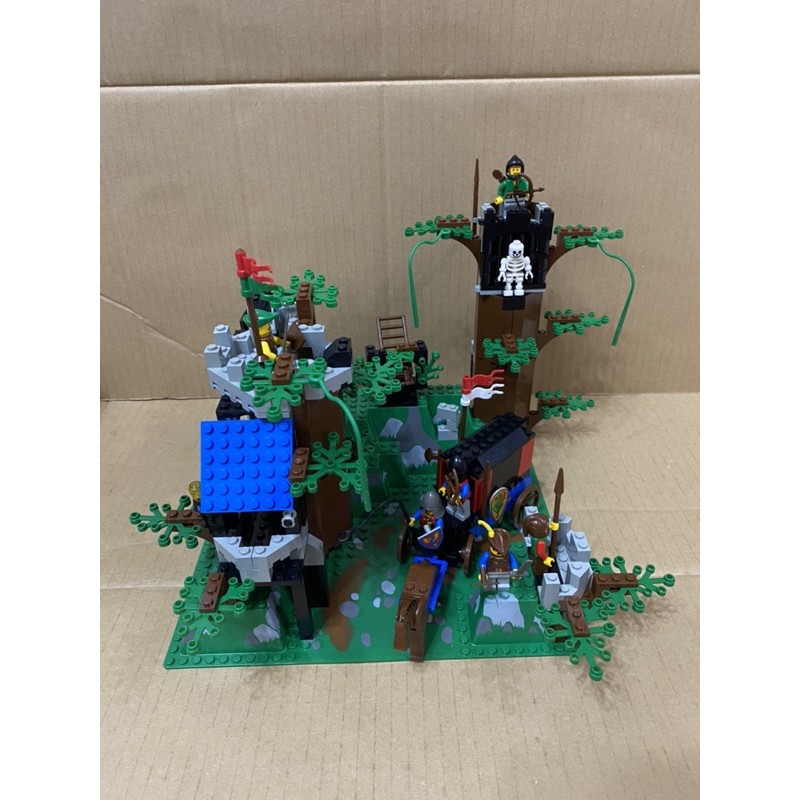 LEGO 6079 鹿族城堡 (二手) 森林士兵、羅賓漢