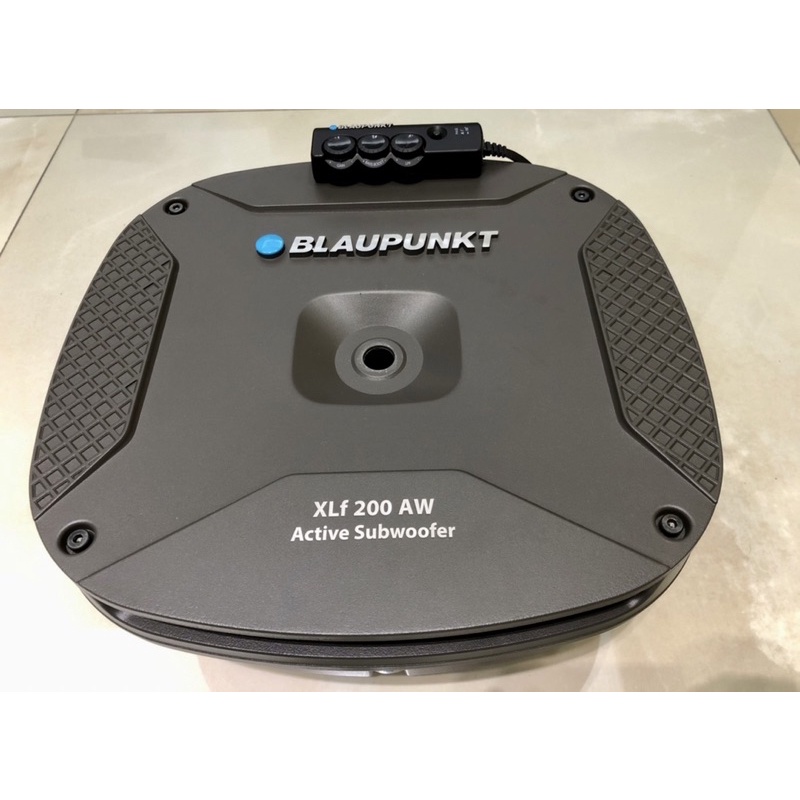 德國藍點 BLAUPUNKT XLF200 AW 鋁合金外殼 12吋主動式重低音 最大輸出500W