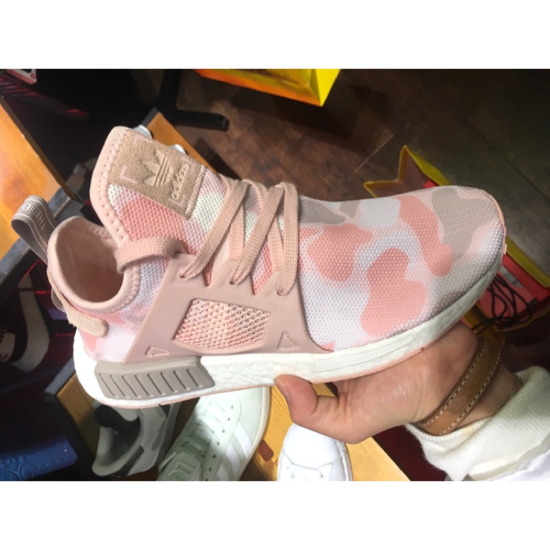 英國代購🇬🇧Adidas NMD_R1 粉/白迷彩（全新）