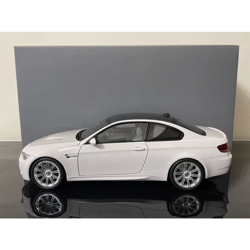(原廠精品)初版 KYOSHO 1/18 BMW E92 M3 COUPE 白 🈴️ 1:18