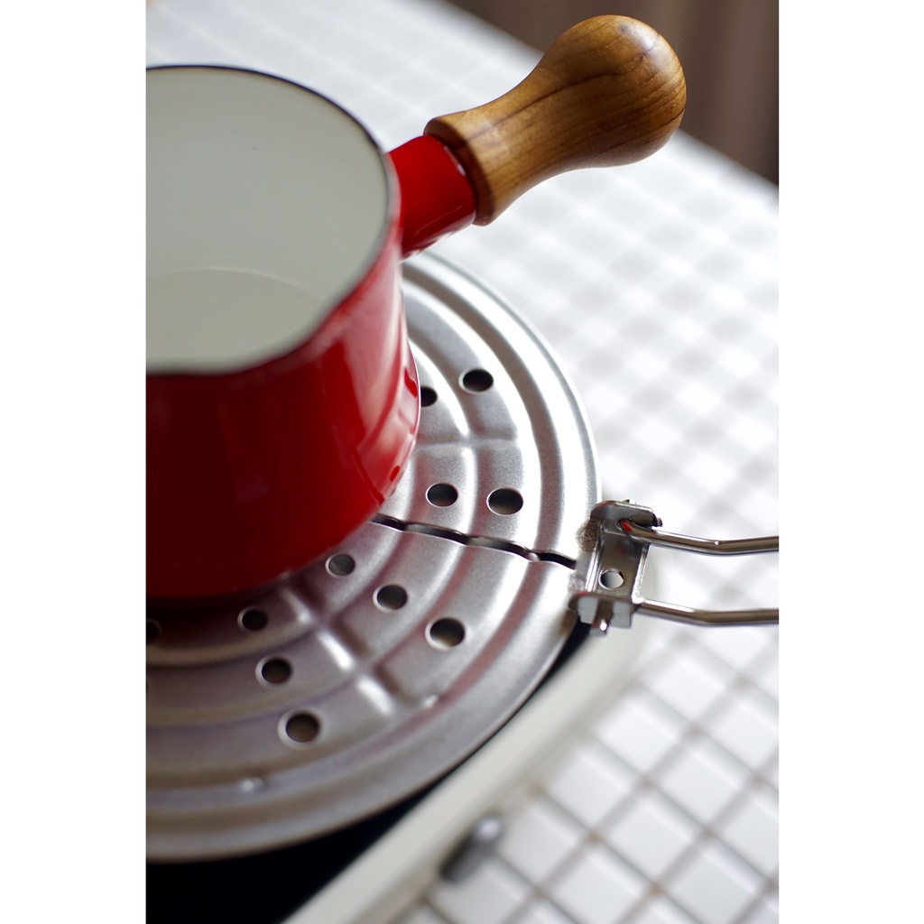 #進口 #熱銷-包郵日本廚房琺瑯陶瓷雪平鍋導熱盤煤氣防黑墊把手可折疊