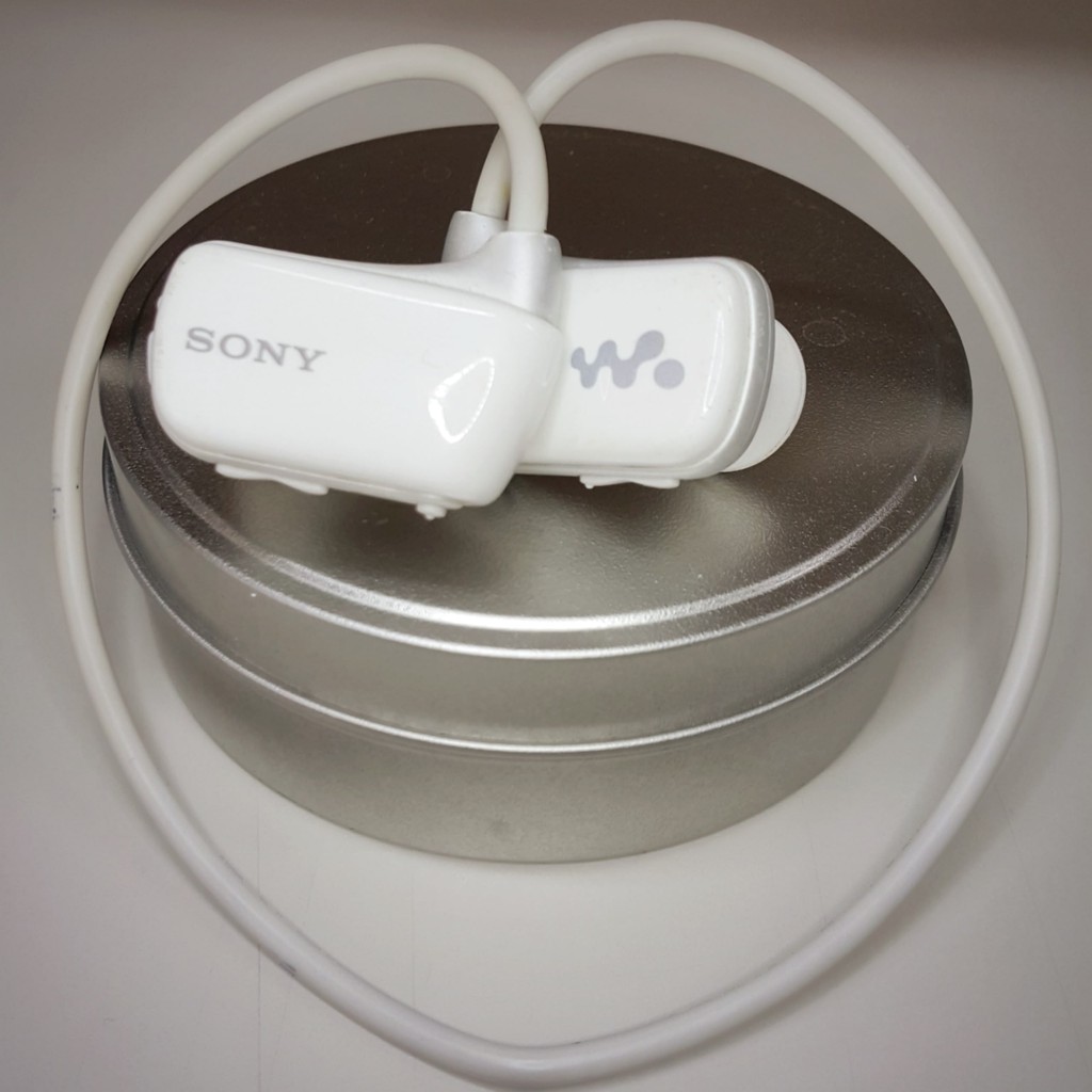 SONY NWZ-W273 二手 無線配戴 防水 急速充電 4GB 白